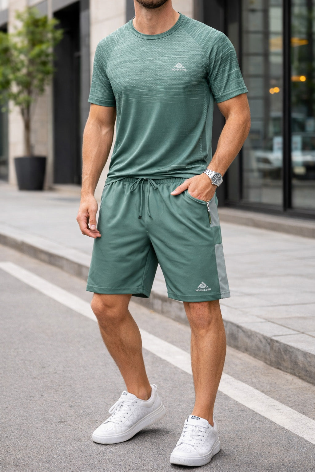 MOUNTAIN SHORT SET