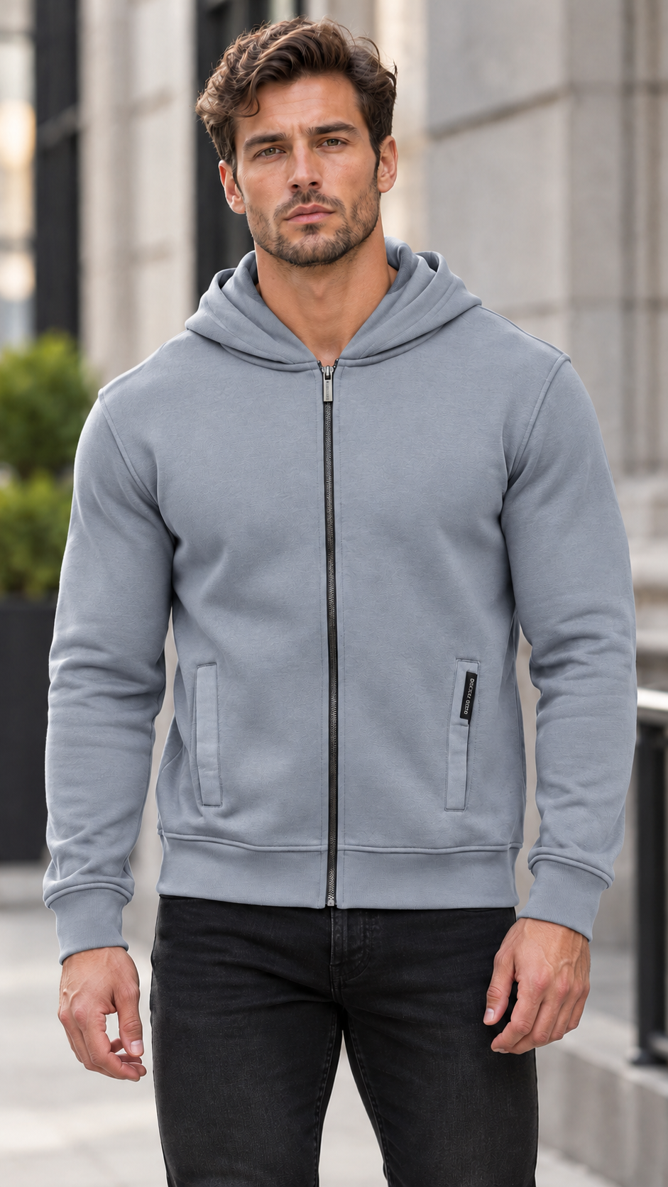 DUCK AND COVER ZIP HOODY ￼