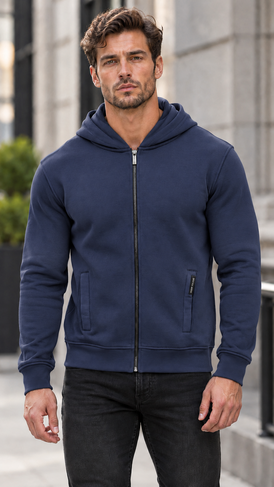 DUCK AND COVER ZIP HOODY ￼